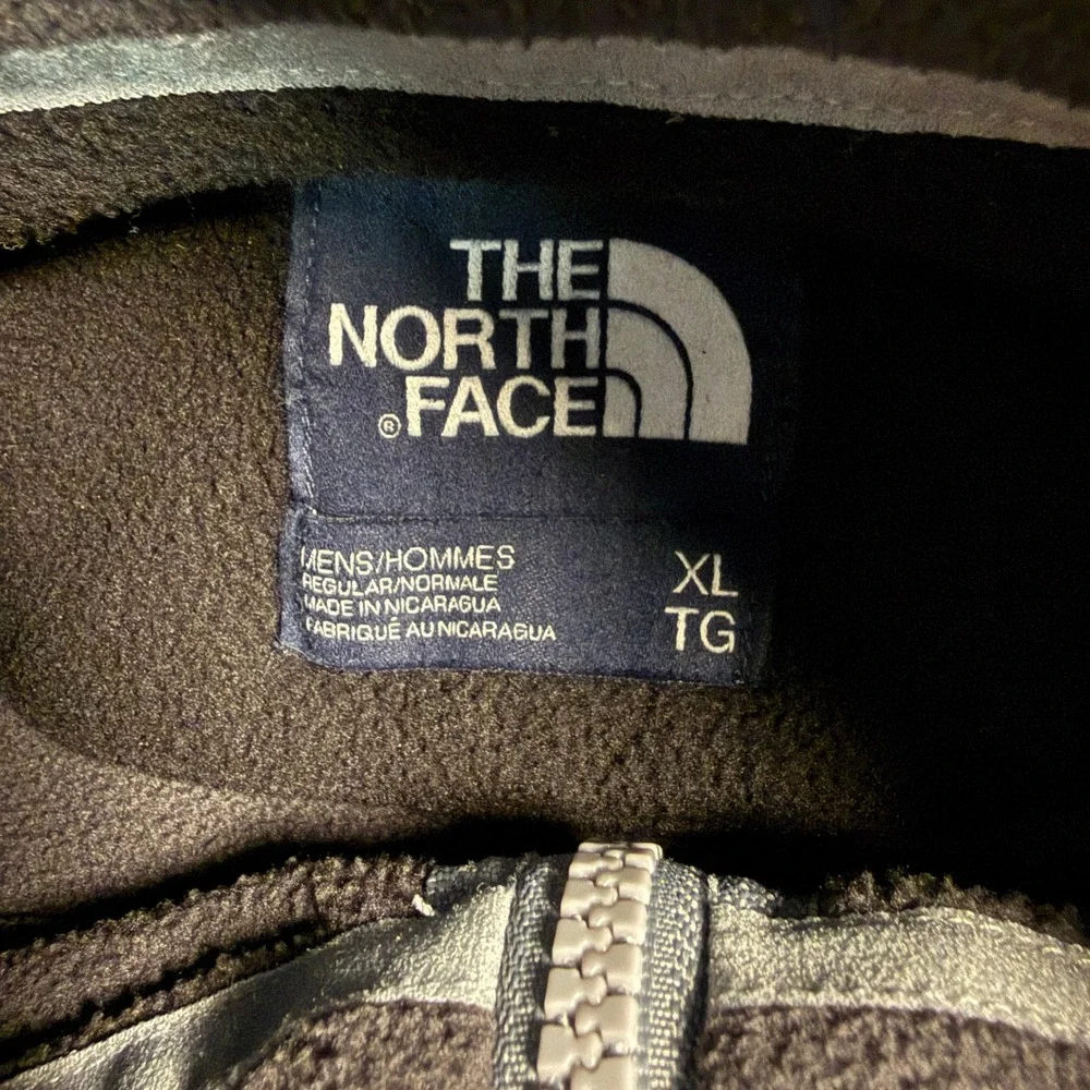 The North Face Mens XL‎ Quarter Zip Fleece Pullover Grey Colorblock Jacket